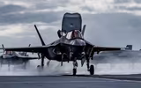 Khoảnh khắc F-35B Anh lao xuống biển phá vỡ thuyết âm mưu ‘bị rơi do đuổi theo Su-30 Nga’
