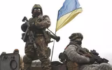 Ukraine triển khai quân số cực lớn áp sát phe ly khai miền Đông