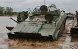 'Rồng lửa đa đầu' UR-77 Nga đã tiến sát biên giới Ukraine