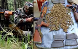Vì sao Ấn Độ buông bỏ súng trường tấn công INSAS nội địa để tìm đến AK Nga?