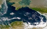 Chiến đấu cơ Su-27 Nga bám sát tiêm kích Pháp trên biển Đen
