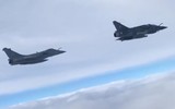 Chiến đấu cơ Su-27 Nga bám sát tiêm kích Pháp trên biển Đen