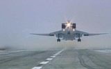 Máy bay ném bom hạt nhân Nga tuần tra bầu trời Belarus giữa cằng thẳng với Ukraine
