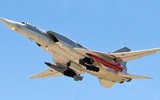 Máy bay ném bom hạt nhân Nga tuần tra bầu trời Belarus giữa cằng thẳng với Ukraine