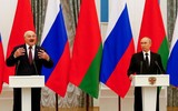 Máy bay ném bom hạt nhân Nga tuần tra bầu trời Belarus giữa cằng thẳng với Ukraine
