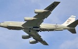 Máy bay do thám Mỹ sẽ chỉ thị mục tiêu cho Ukraine đánh Donbass?