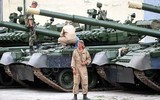 Xe tăng T-80BV Ukraine áp sát biên giới Nga ở khoảng cách chỉ 2km