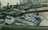 Xe tăng T-80BV Ukraine áp sát biên giới Nga ở khoảng cách chỉ 2km