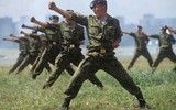 Lực lượng đổ bộ đường không tinh nhuệ Nga cấp tốc triển khai đến Kazakhstan
