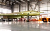 Oanh tạc cơ Tu-160M2 mới tinh đầu tiên của Nga tung cánh sau gần 30 năm