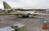 Oanh tạc cơ Tu-160M2 mới tinh đầu tiên của Nga tung cánh sau gần 30 năm