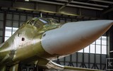 Oanh tạc cơ Tu-160M2 mới tinh đầu tiên của Nga tung cánh sau gần 30 năm