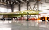 Oanh tạc cơ Tu-160M2 mới tinh đầu tiên của Nga tung cánh sau gần 30 năm
