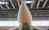 Oanh tạc cơ Tu-160M2 mới tinh đầu tiên của Nga tung cánh sau gần 30 năm