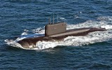Tàu ngầm Kilo 636 nhỏ bé của Nga khiến tàu sân bay hạt nhân Mỹ phải đổi hướng