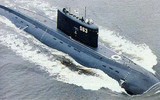 Tàu ngầm Kilo 636 nhỏ bé của Nga khiến tàu sân bay hạt nhân Mỹ phải đổi hướng