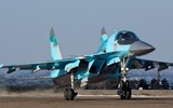 24 tiêm kích bom Su-34 bất ngờ áp sát biên giới Ukraine