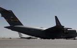 Vận tải cơ khổng lồ C-17 của Anh đem tên lửa chống tăng tới Ukraine