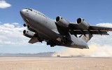 Vận tải cơ khổng lồ C-17 của Anh đem tên lửa chống tăng tới Ukraine