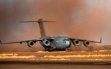 Vận tải cơ khổng lồ C-17 của Anh đem tên lửa chống tăng tới Ukraine