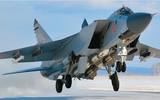 Tiêm kích MiG-31K Nga sập càng khi cất cánh khiến thân trước bị xé toạc