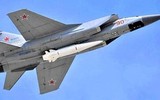 Tiêm kích MiG-31K Nga sập càng khi cất cánh khiến thân trước bị xé toạc