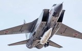 Tiêm kích MiG-31K Nga sập càng khi cất cánh khiến thân trước bị xé toạc