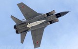 Tiêm kích MiG-31K Nga sập càng khi cất cánh khiến thân trước bị xé toạc