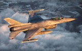 Chiến đấu cơ F-16 NATO đồng loạt xuất kích để thị uy với Nga