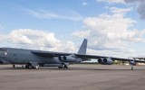 'Pháo đài bay' B-52 Mỹ tới châu Âu giữa lúc Nga-Ukraine căng như dây đàn