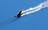'Xe tăng bay' Su-25 Nga đã án ngữ tại biên giới Belarus - Ukraine