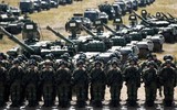 'Kiếm sĩ' Su-24 Nga diễn tập sơ tán khỏi bán đảo Crimea