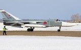'Kiếm sĩ' Su-24 Nga diễn tập sơ tán khỏi bán đảo Crimea