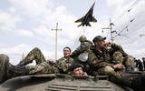 Tổng thống Zelensky lệnh tổng động viên, quân đội Ukraine giao tranh dữ dội với Nga