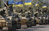Ukraine ban bố tình trạng khẩn cấp trước nguy cơ quân Nga tiến vào