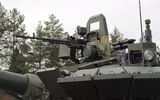 Siêu tăng T-80BVM Nga bị tên lửa Javelin của Ukraine đánh văng tháp pháo ra xa 15m