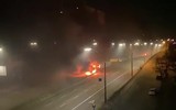 Tổng thống Ukraine từ chối di tản, phương Tây đổ vũ khí cho Kiev