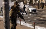 Nga ra lệnh tiến công vào Ukraine từ 'tất cả các hướng', 500 xe tăng áp sát Kiev