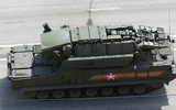 ‘Rồng lửa’ Tor-M2U Nga chạy trước bảo vệ đoàn xe quân sự tại Ukraine