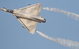Chiến đấu cơ Mirage-2000 của đảo Đài Loan lao xuống biển