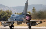 Chiến đấu cơ Mirage-2000 của đảo Đài Loan lao xuống biển