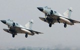 Chiến đấu cơ Mirage-2000 của đảo Đài Loan lao xuống biển