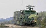 'Buýt thép' Typhoon-K trị giá hơn 2 triệu USD tiếp tục bị bắn cháy tại Ukraine