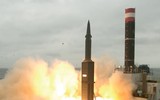 Phi đội 28 tiêm kích F-35A Hàn Quốc thực hiện màn 'voi đi bộ'