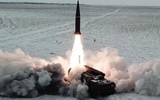Tên lửa Iskander-M Nga đang thị uy tại Ukraine khiến Đức lạnh gáy