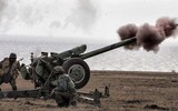 Lựu pháo D-30 được đóng gói để chuyển gấp sang Ukraine