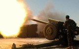 Lựu pháo D-30 được đóng gói để chuyển gấp sang Ukraine
