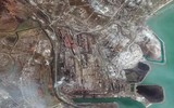 Xe quân sự Nga rầm rập tới Mariupol, 'pháo đài tử thủ' Azovstal của Ukraine còn trụ được bao lâu?
