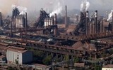 Xe quân sự Nga rầm rập tới Mariupol, 'pháo đài tử thủ' Azovstal của Ukraine còn trụ được bao lâu?