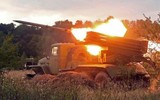 Nga kéo lượng lớn 'vũ khí mạnh sau bom hạt nhân' tới Izyum, Ukraine